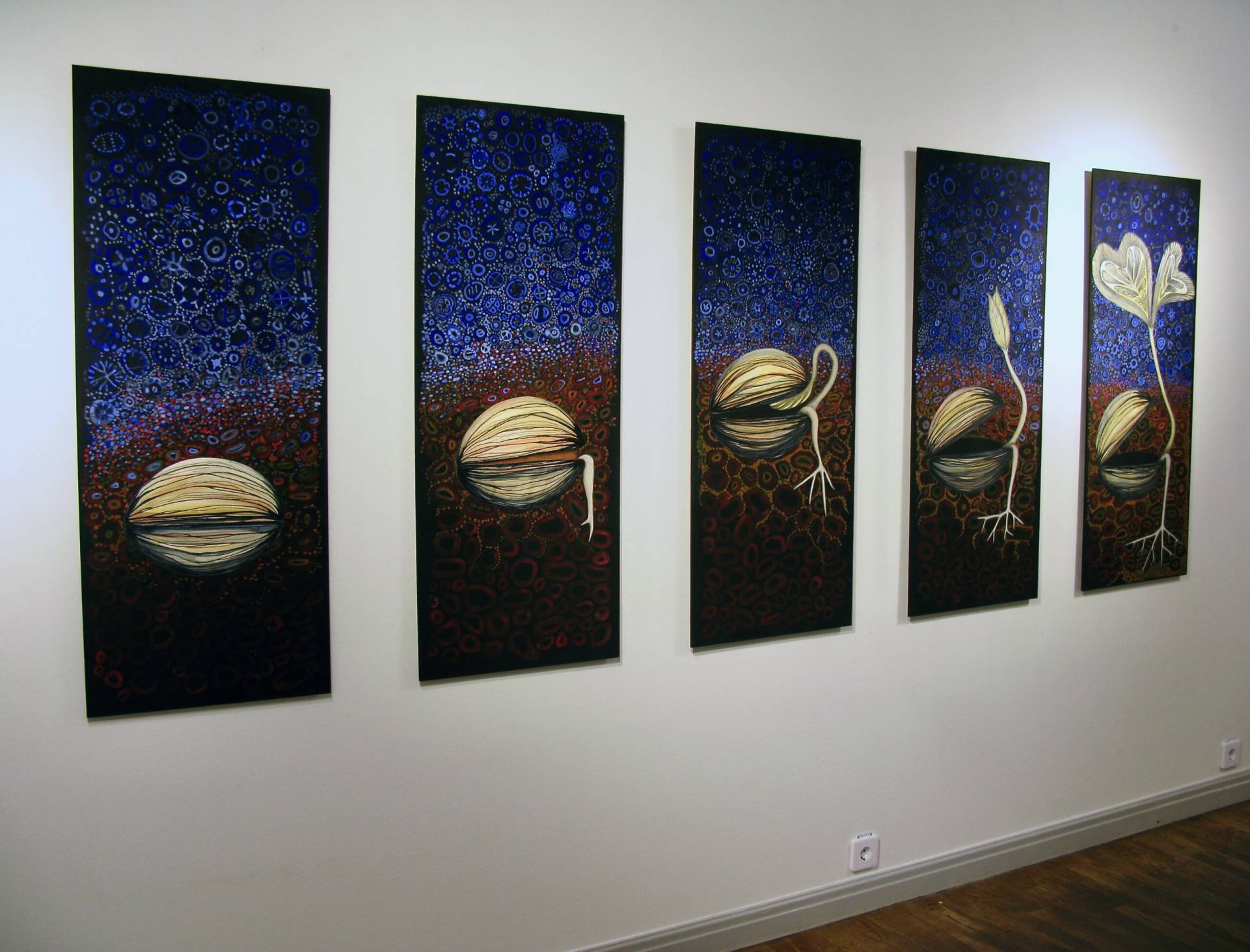 Installation Seed Leaf and Molecules. Paintings. Flashe on MDF. Part of solo exhibition at Gallery Floras Rike, Göteborgs botaniska trädgård, 2023.